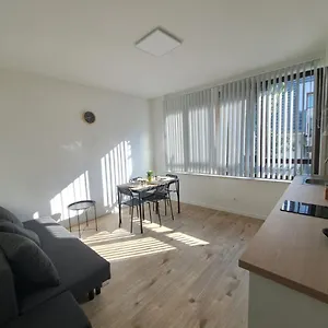 https://modern-appartement-aan-zee-en-station.bruges-hotels.info